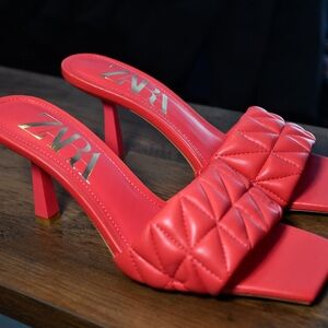 Zara Women's Coral Quilted Heels